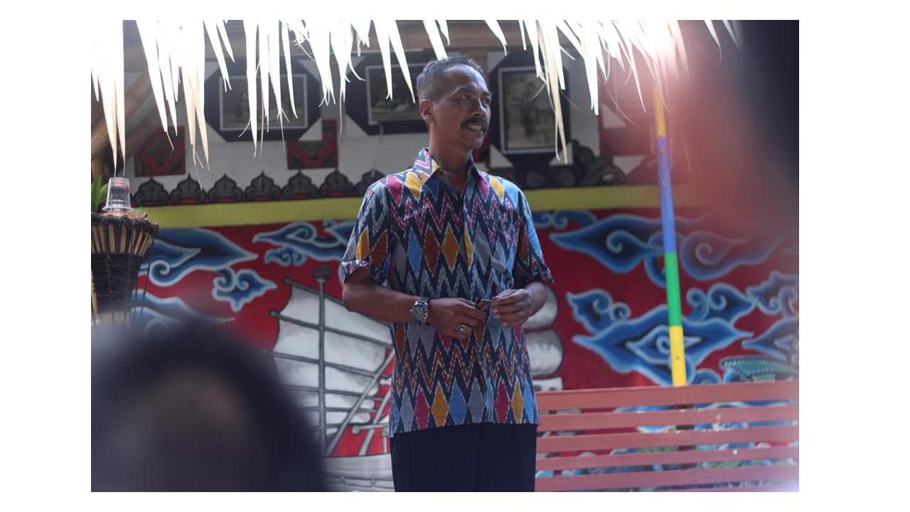 D3 - Kunjungan di Kampung Batik Semarang dan di buka oleh RT setempat serta Ketua Paguyuban setempat 